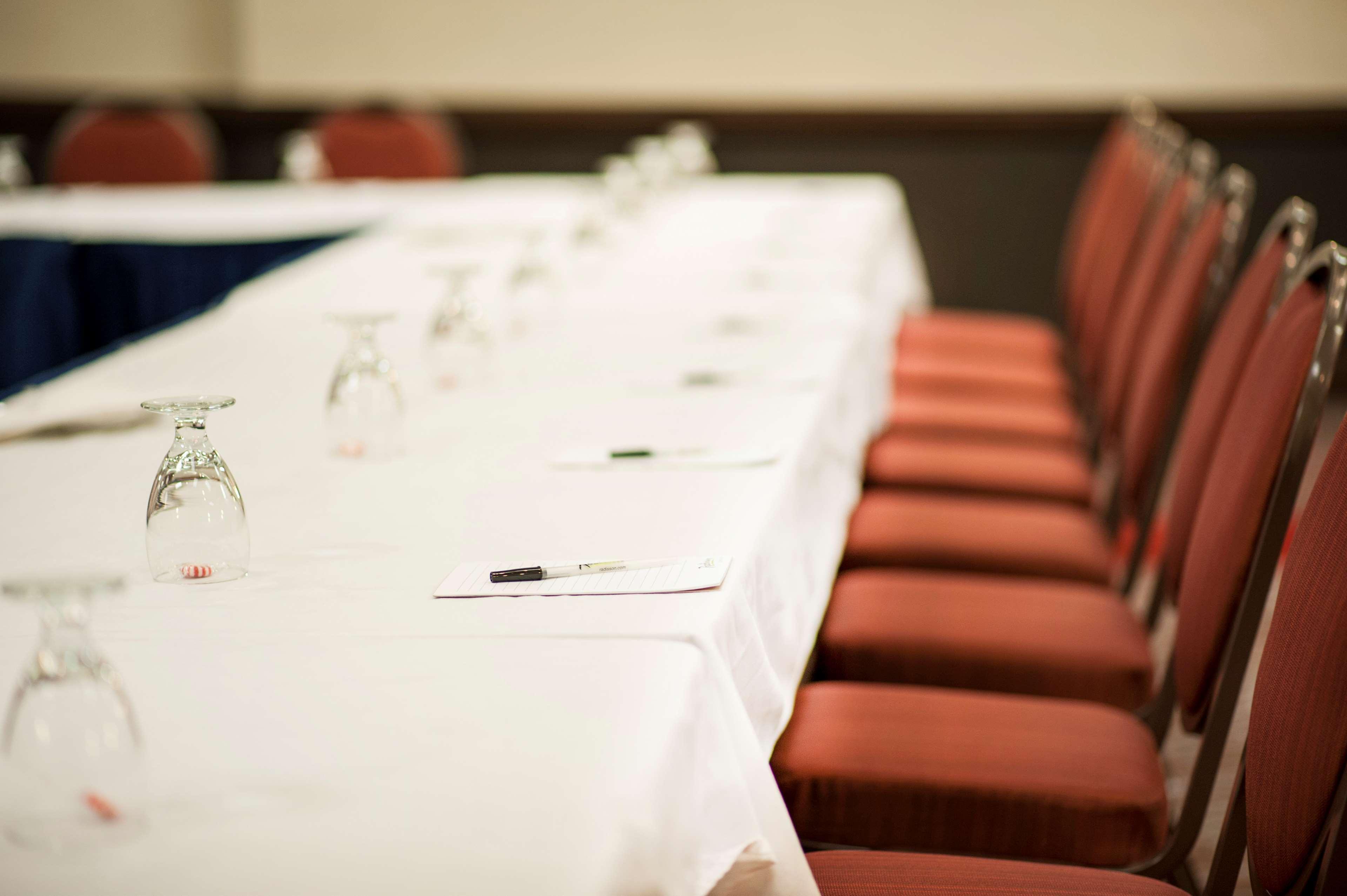 Radisson Hotel Madison Business bild